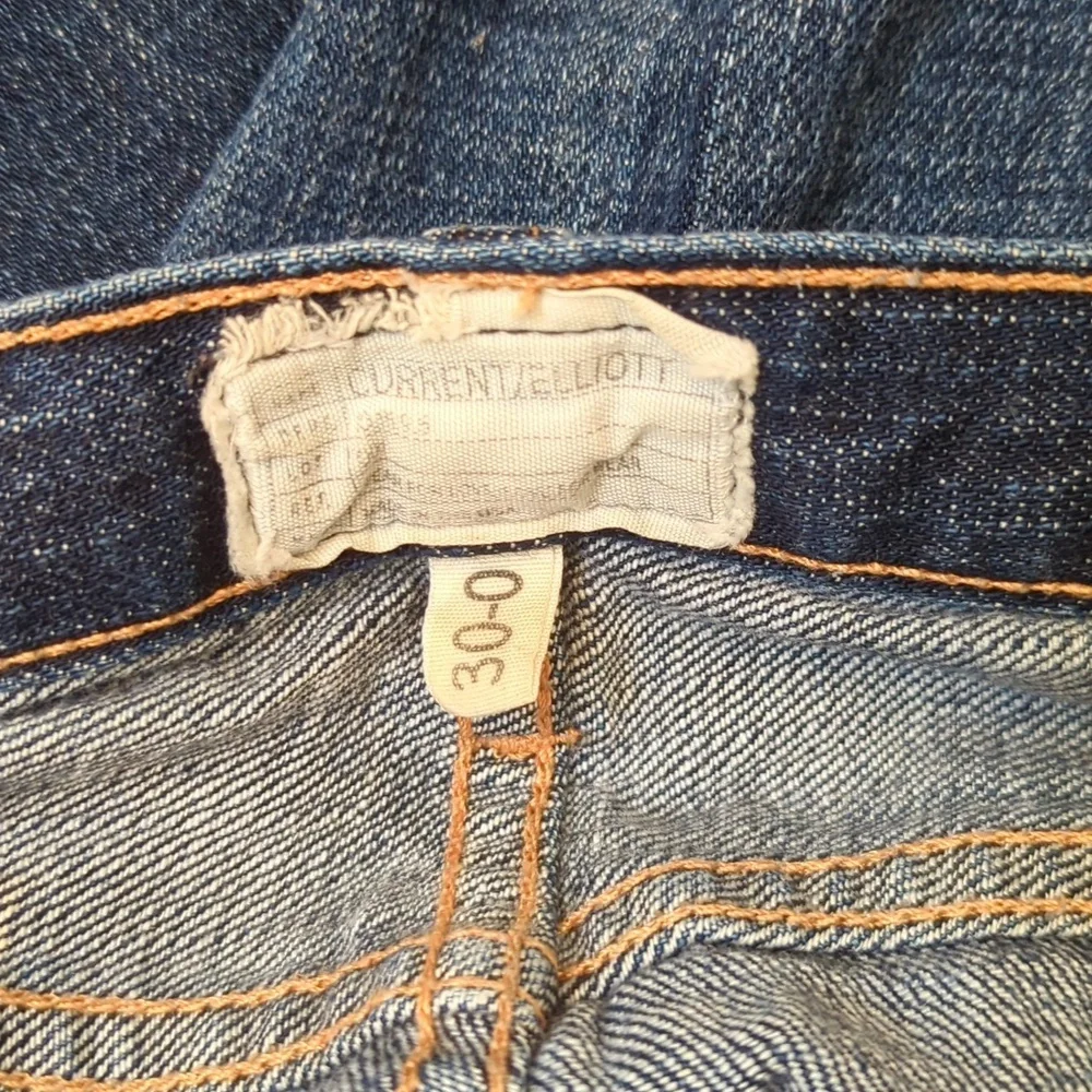 Current/Elliott the Roller Mid Rise Ankle Jeans in Pacific Wash Size 30